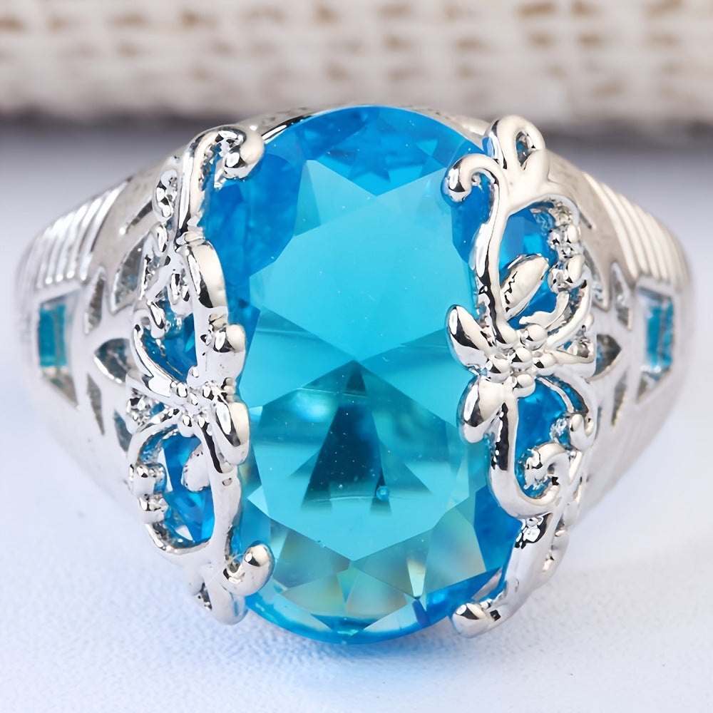 Fashionable And Glamorous Lake-Blue Zircon Ring With Platinum Plating