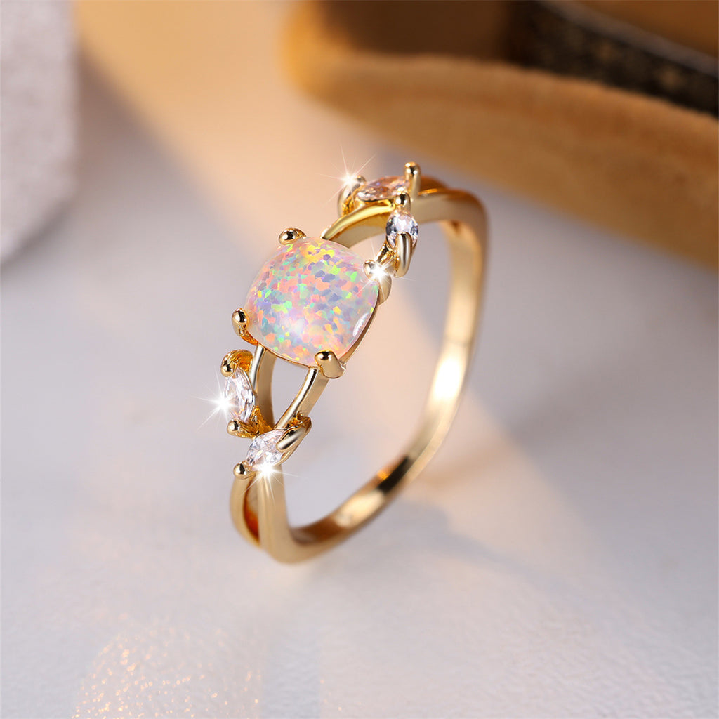 A Minimalist Niche Ring That Exudes Light Luxury And Elegance