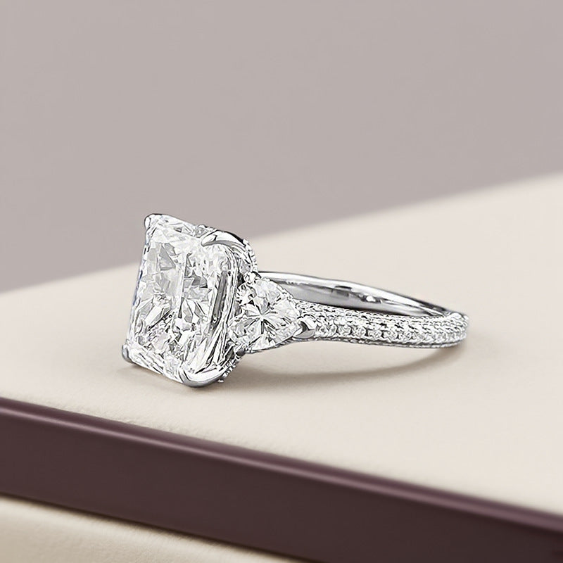 Carbon Diamond Ice Flower Cut Full-Crystal Ring