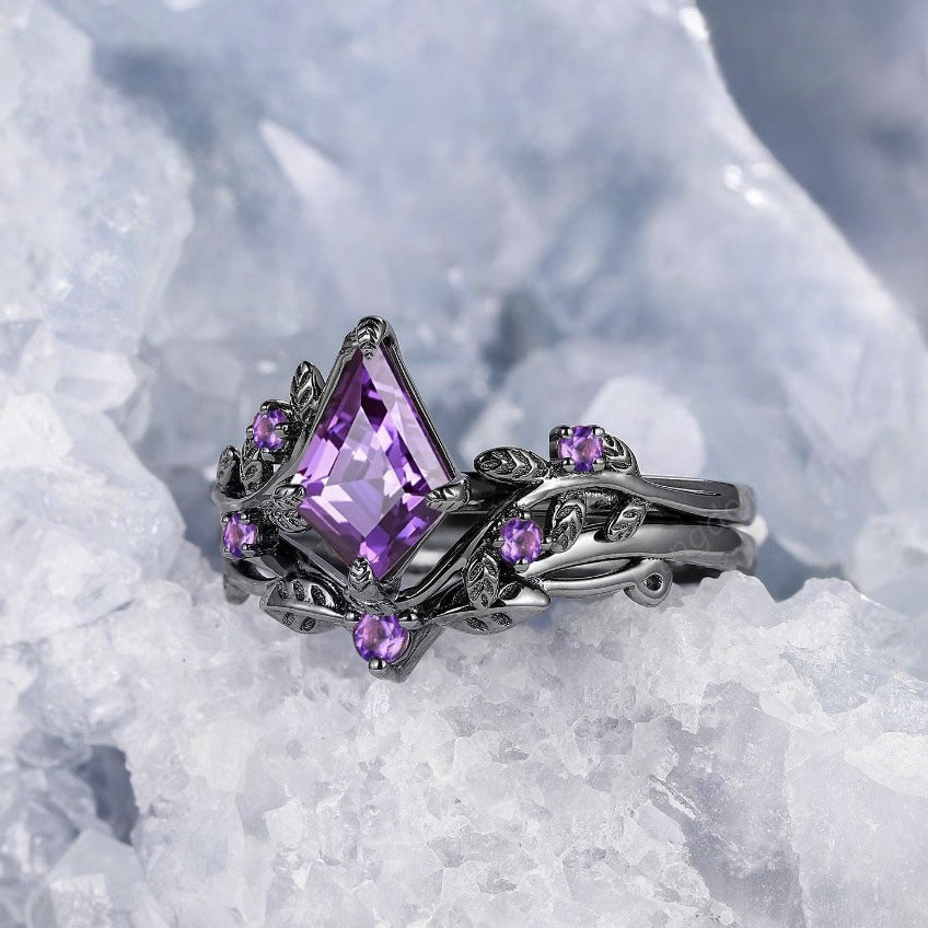 Women's Fashion Irregular Diamond-shaped Ring